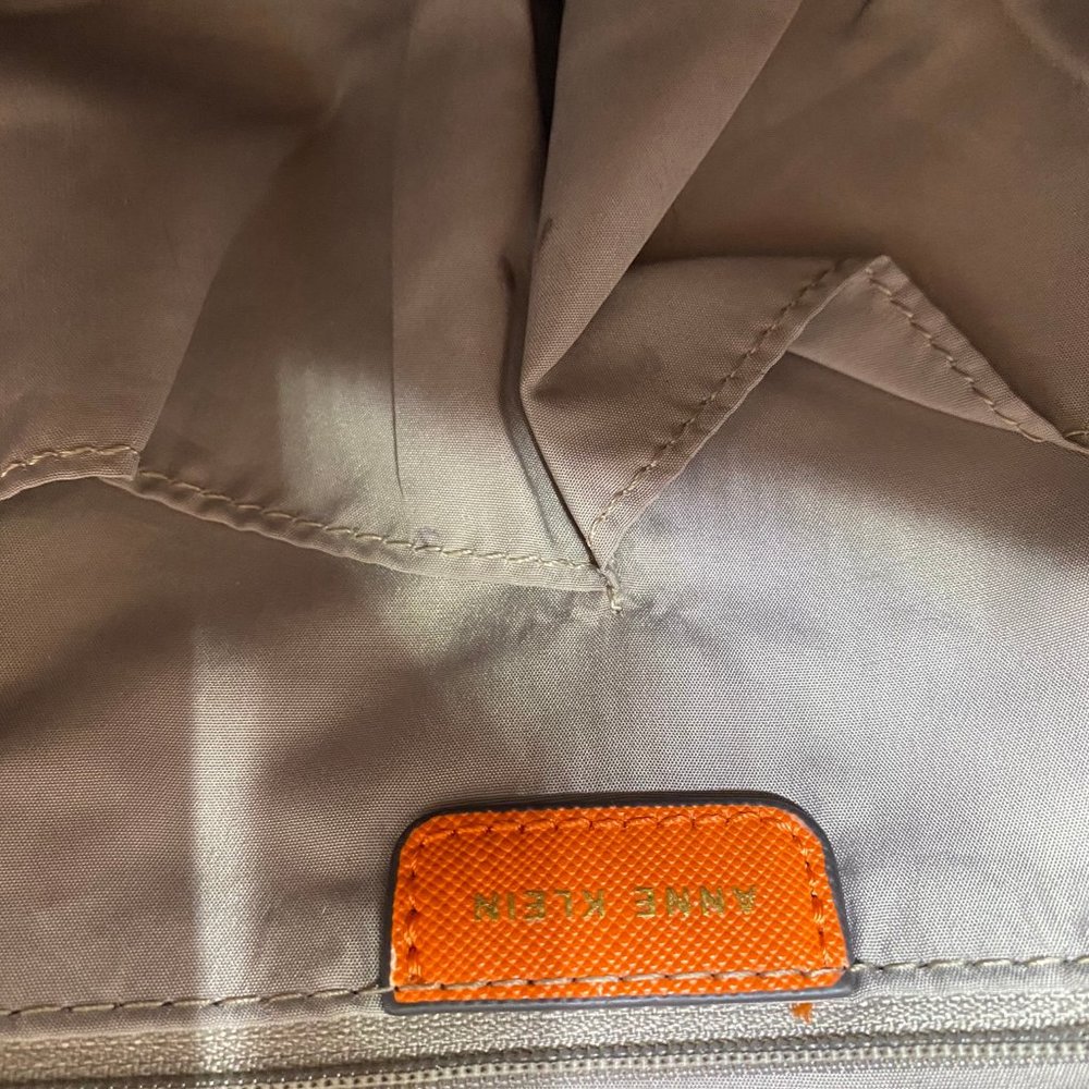 Ann Klein Tan/Orange Large Shopping Tote - Picture 9 of 10